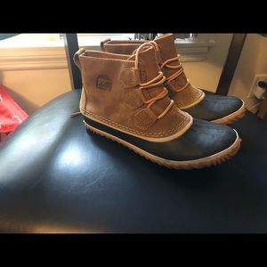 Sorel water proof boots